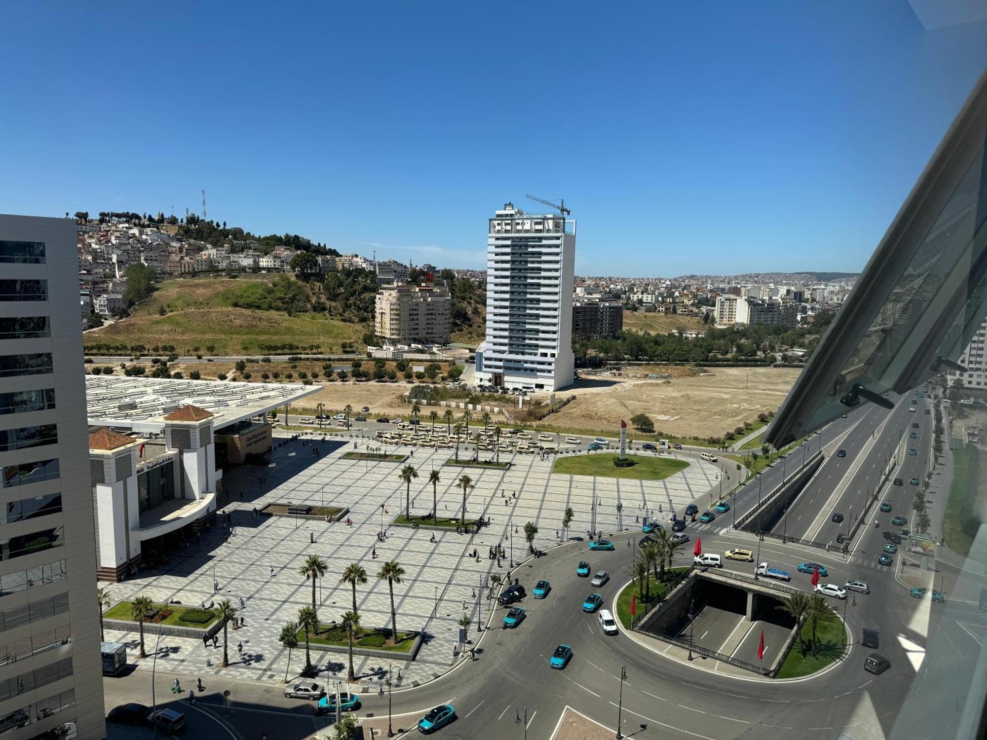 Luxury Apartment Near Tgv Station And The Beach Tanger Eksteriør bilde